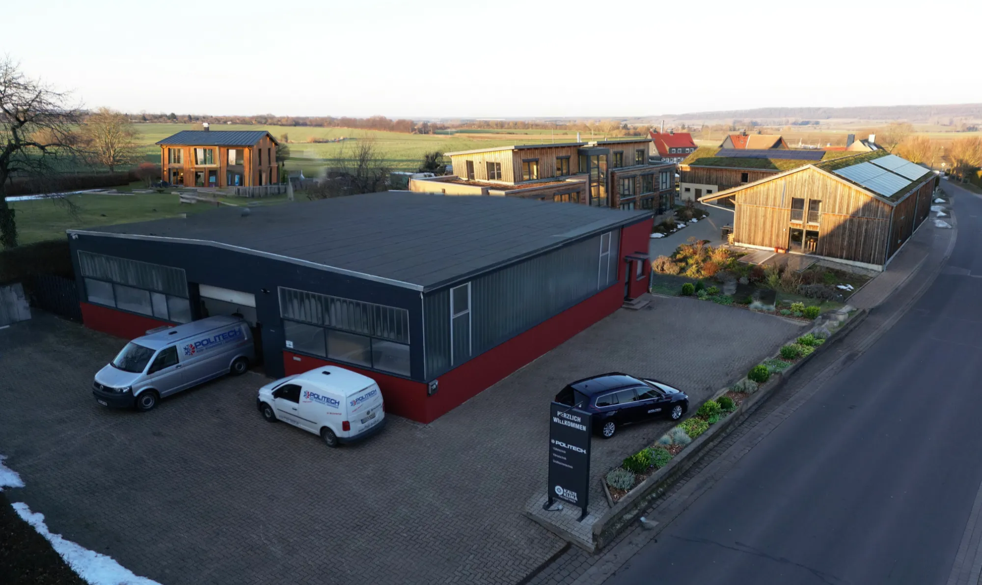 POLITECH Firmengebäude
